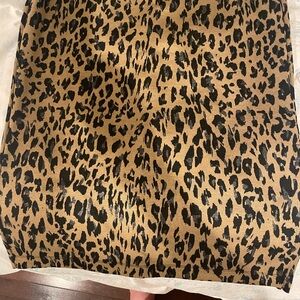 Worthington leopard skirt over knee 30 inch west 29 length from top side slit